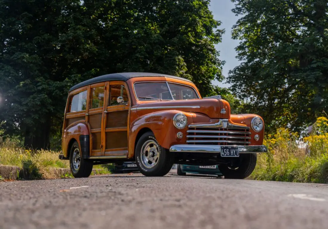 1947 Ford Super DeLuxe Woodie: custom car royalty